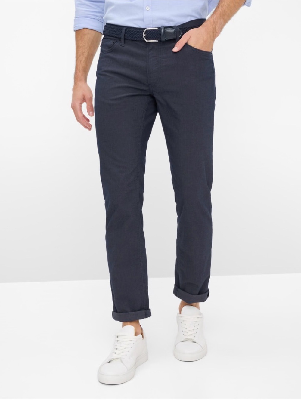 Brax | Style Chuck Pants | Modern Fit | Navy Blue | Waist 36” Inseam 31”